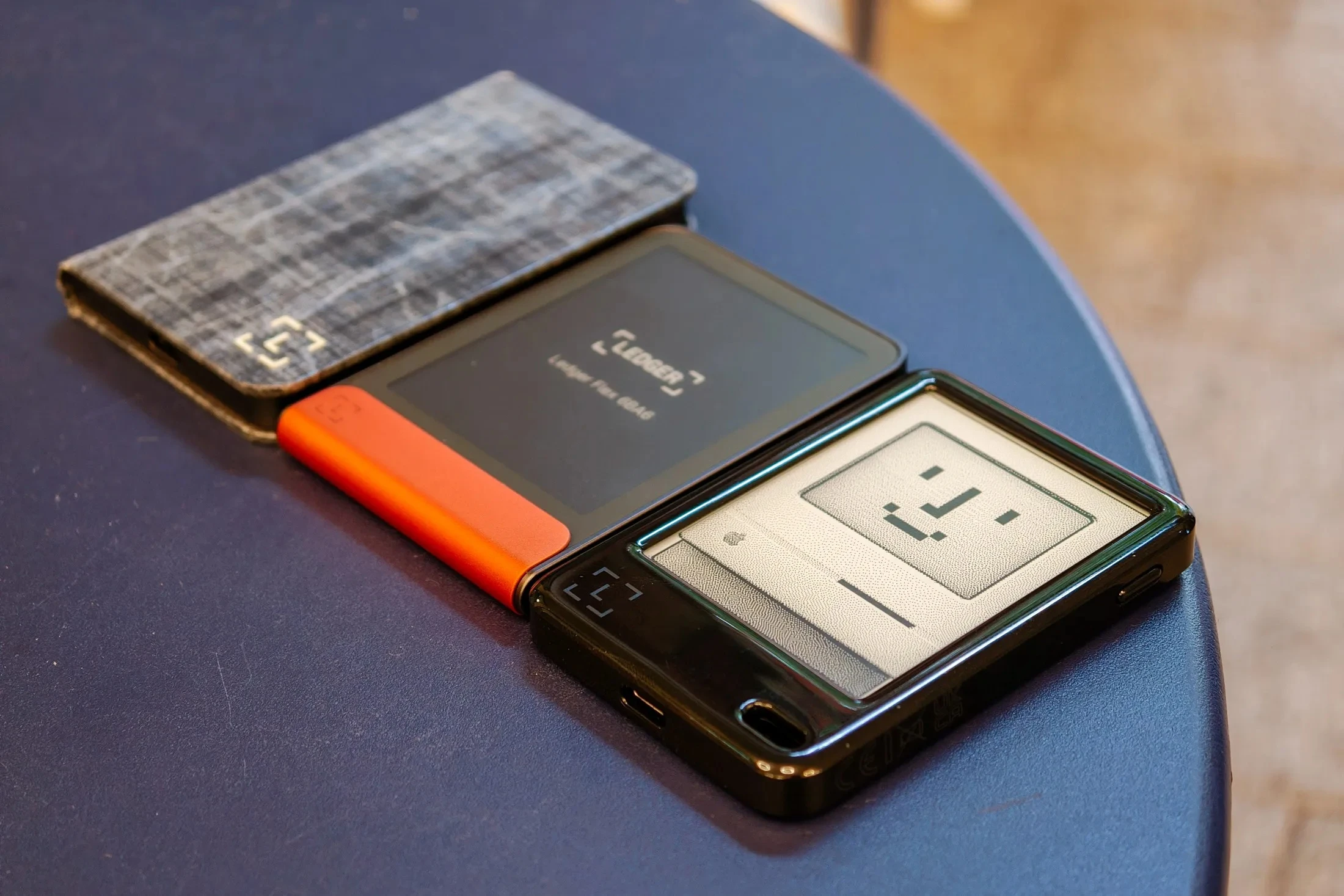 Ledger Nano Gen5设备外观展示